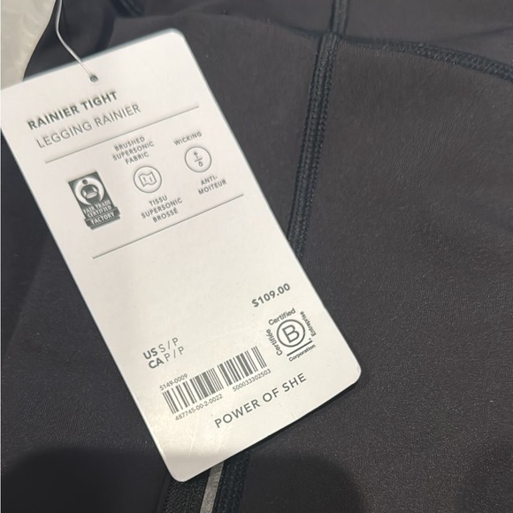 Athleta Rainier Tight // Black - Picture 15 of 16